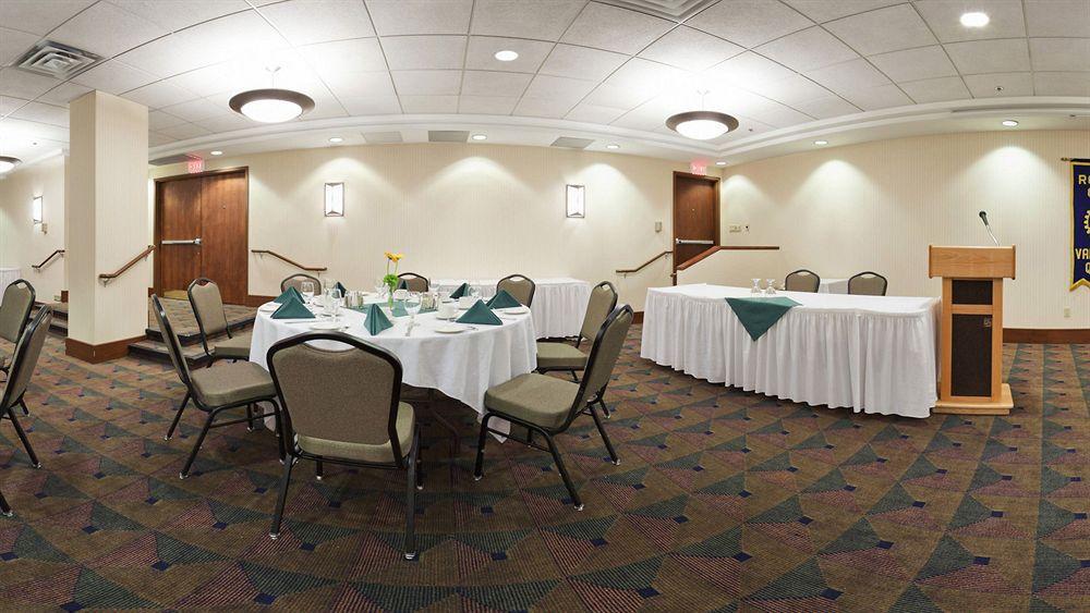 Park Inn & Suites By Radisson Vancouver Extérieur photo