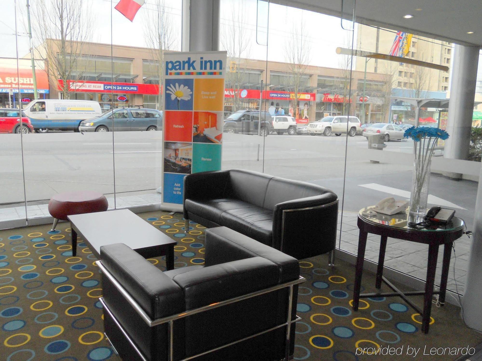 Park Inn & Suites By Radisson Vancouver Extérieur photo