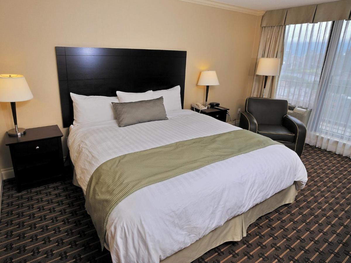 Park Inn & Suites By Radisson Vancouver Extérieur photo