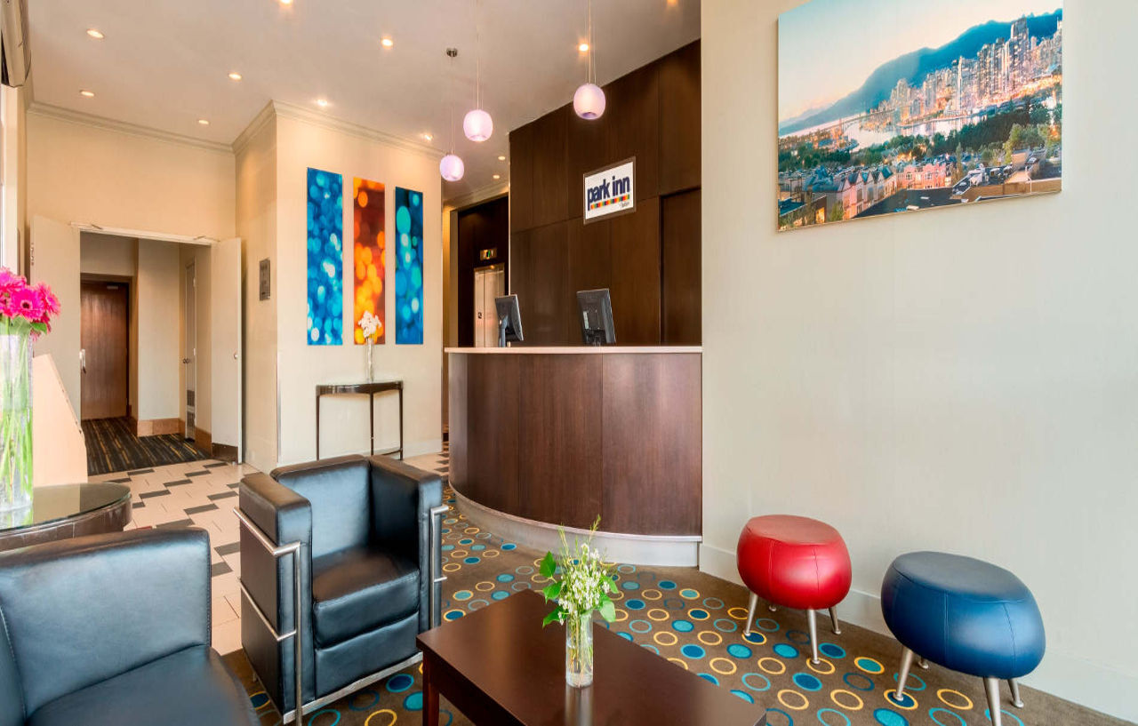 Park Inn & Suites By Radisson Vancouver Extérieur photo